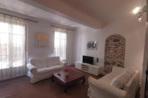 URBAN STUDIO IN Toulon port view